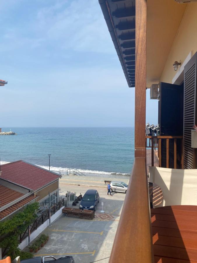 Amelia Beach Apartments Agios Ioannis  Luaran gambar